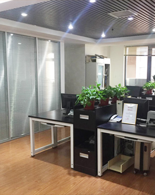 山東冠華重工機(jī)械有限公司 